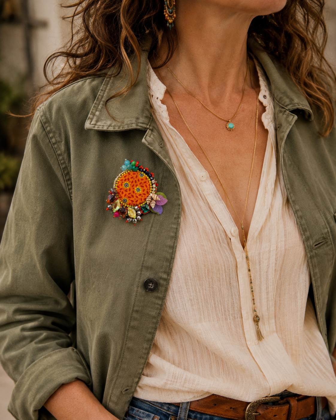 Broche brodée Manouche – Soleil Nomade