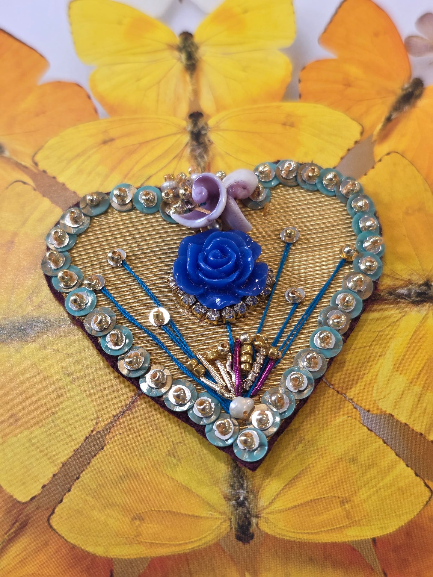 Collection "LE CHAMPS DES COEURS" / L'onde bleue